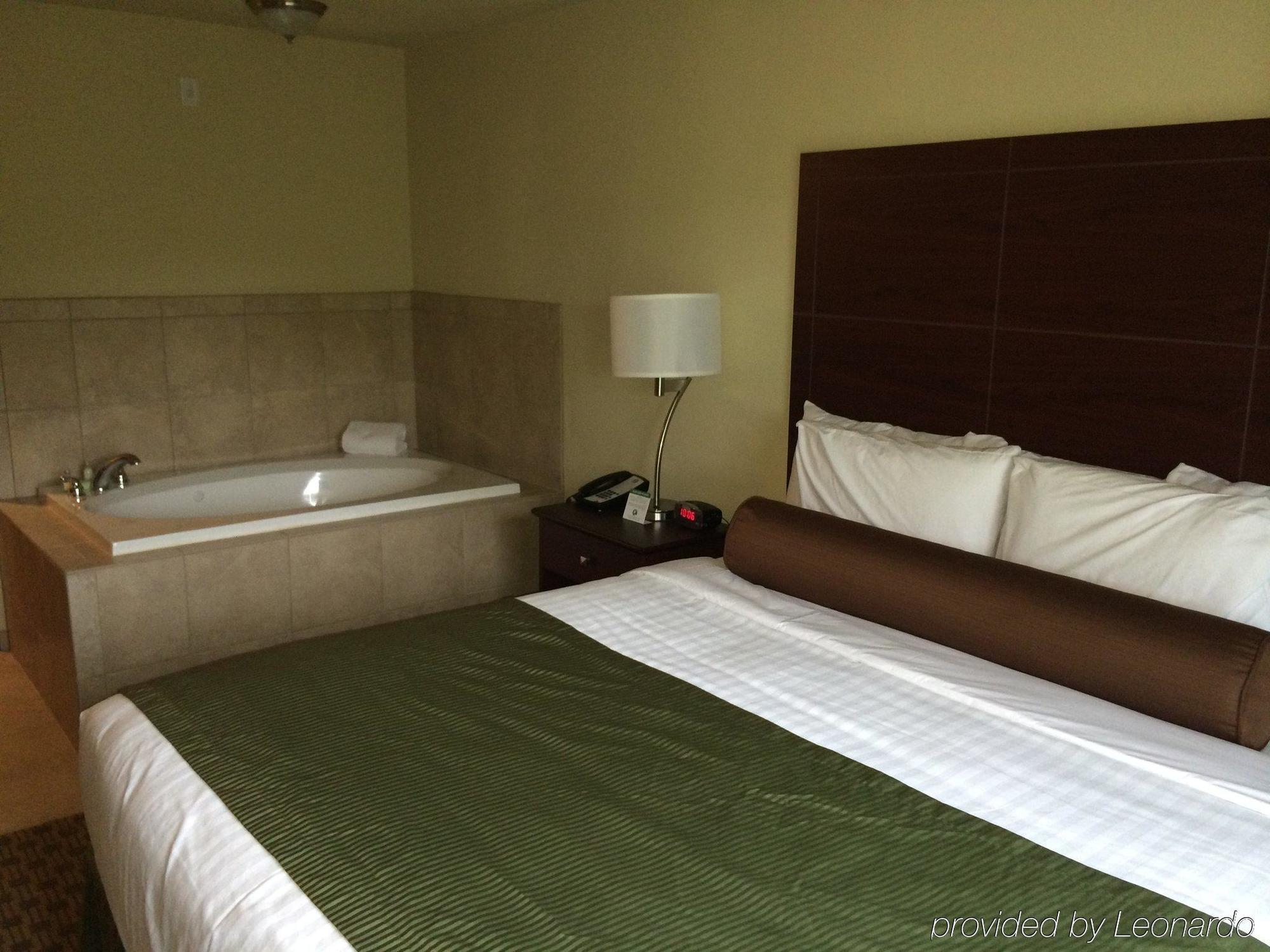 Cobblestone Hotel & Suites - Punxsutawney Dış mekan fotoğraf