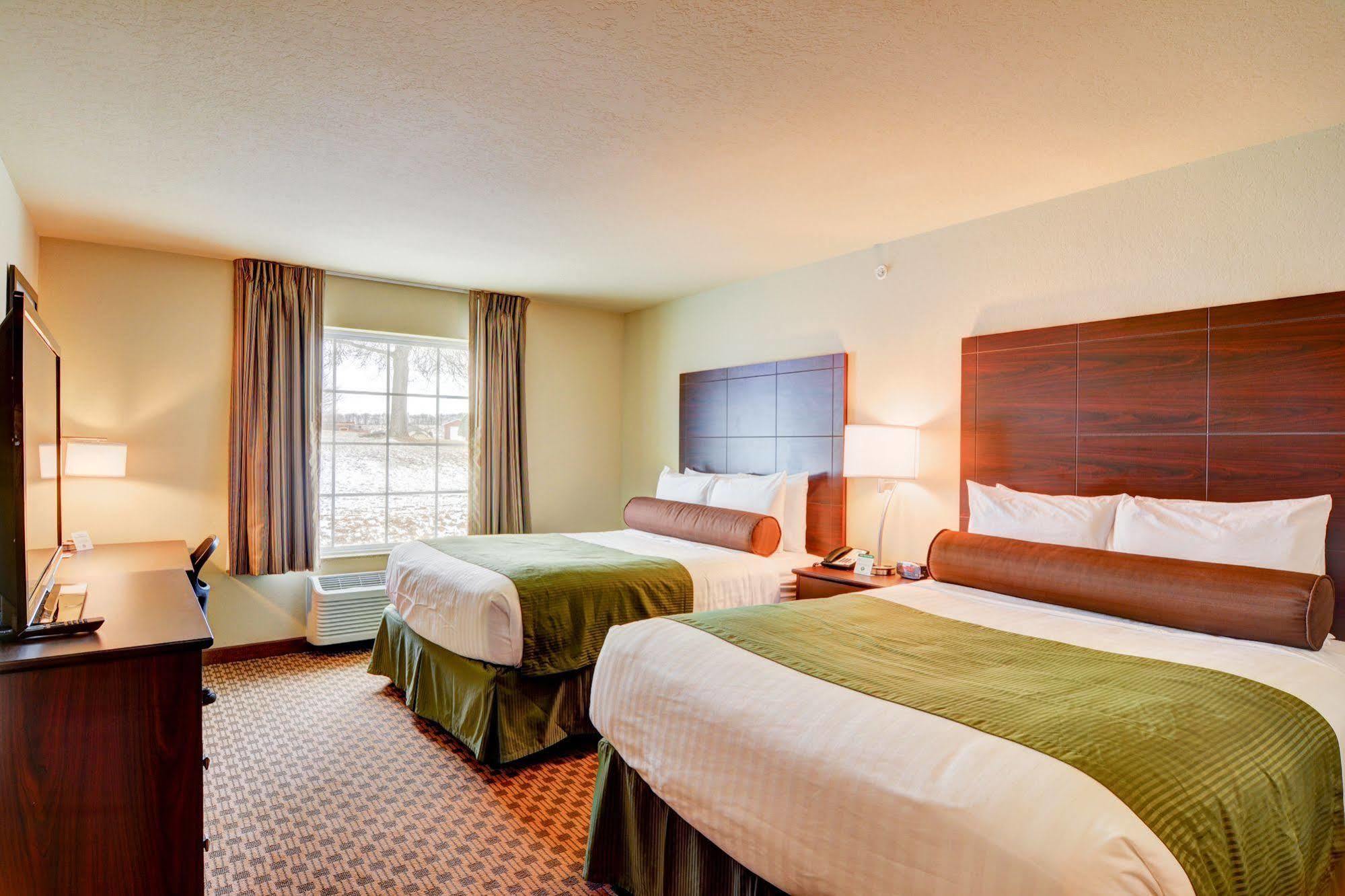 Cobblestone Hotel & Suites - Punxsutawney Dış mekan fotoğraf