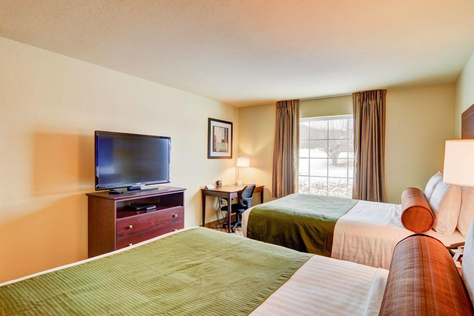 Cobblestone Hotel & Suites - Punxsutawney Dış mekan fotoğraf